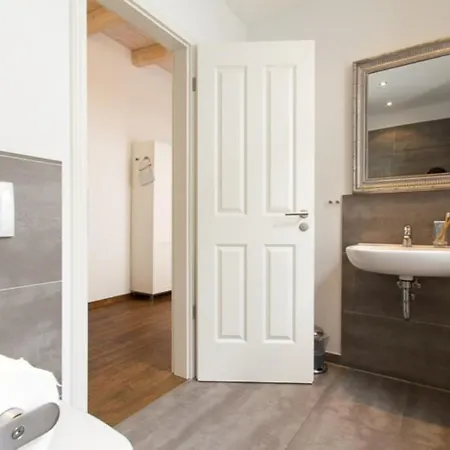 Sailorlodge - Versteck Am Strom Apartment